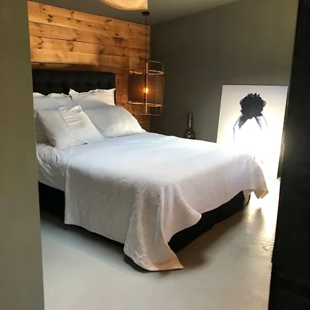 Cabana Apartment